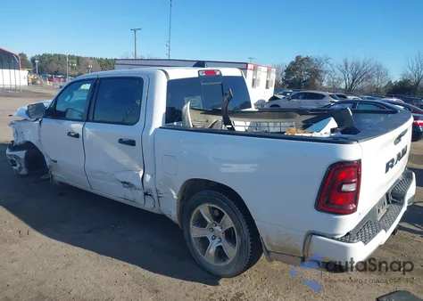2025 Ram 1500 Tradesman 4X2 5'7 Box z USA, uszkodzony, nr VIN 1C6RREGG2SN640205